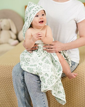 baby bath towel with hood